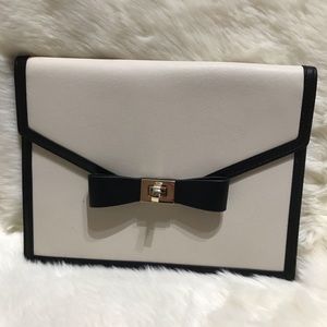 NWOT Kate Spade Mayfair Drive Envelope Clutch